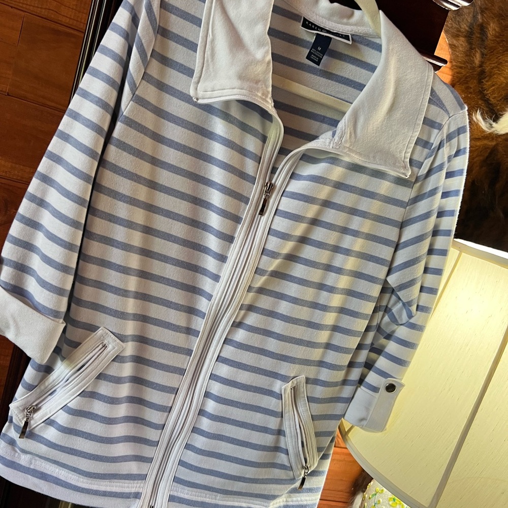 Preloved 3/4 Blouse